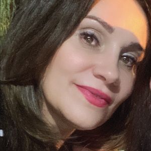 Meet your Posher, Ania